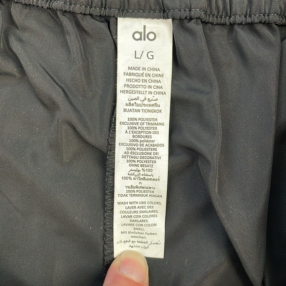 New Alo Yoga Black Break Line Celana Jogger Cargo Pants Relaxed Sz L - Picture 8 of 13